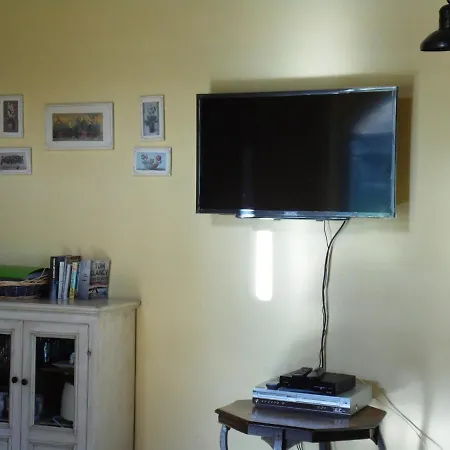 Apartamento Umbertide, Close To Gubbio And Assisi, With Panoramic Pool