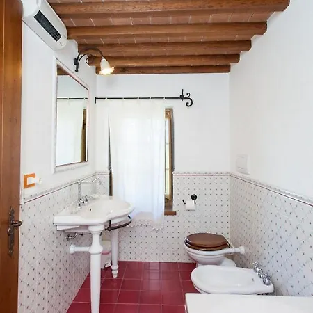 Umbertide, Close To Gubbio And Assisi, With Panoramic Pool Apartamento *