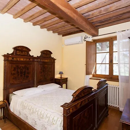 Apartamento Umbertide, Close To Gubbio And Assisi, With Panoramic Pool Ramazzano - Le Pulci